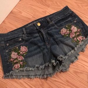 AE floral Denim shorts